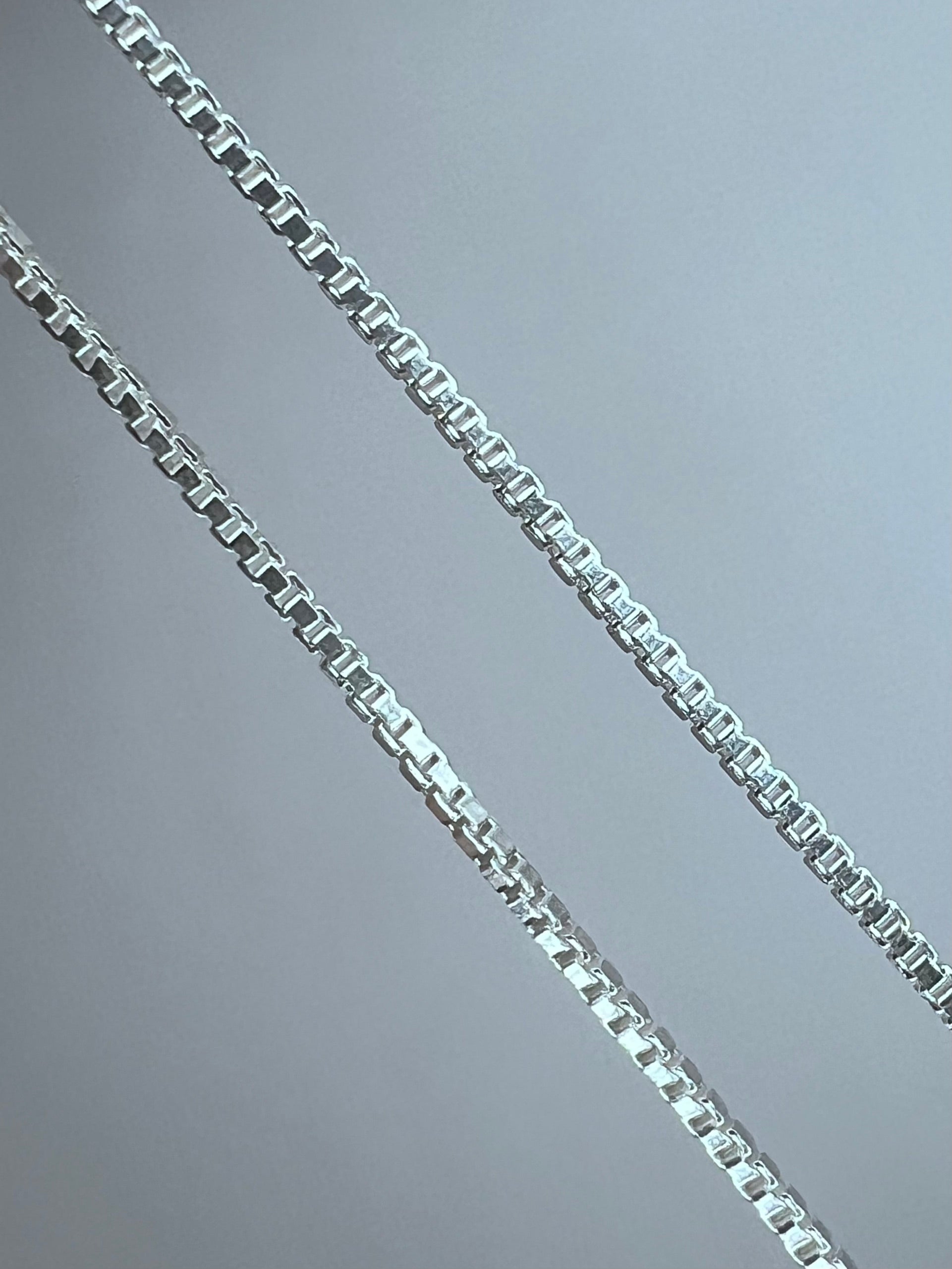 Box 019 Chain 1mm